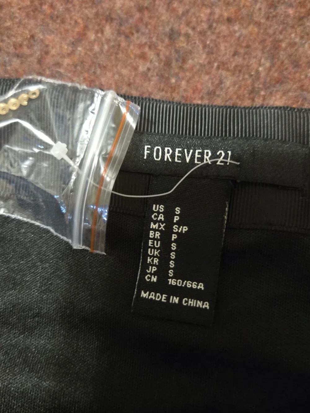 New! Forever 21 Sequin Mini Skirt Gold & Black Size Small Lined Zip Side - Picture 6 of 11